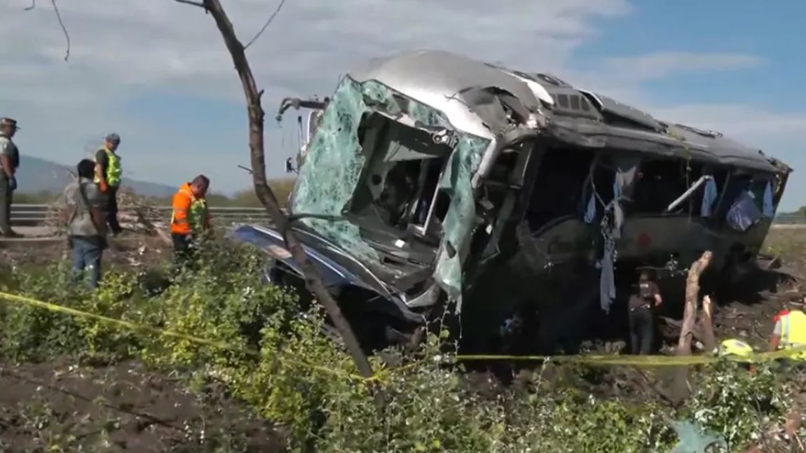 Accidente de autobús en la México-Querétaro deja 7 muertos y 13 heridos ...