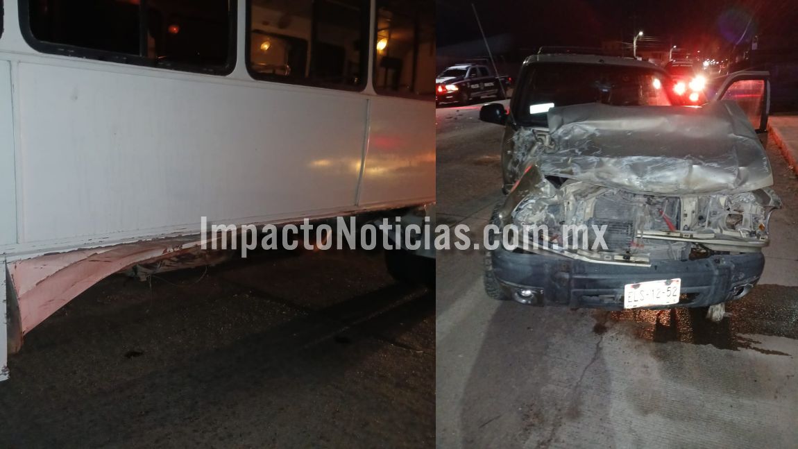 Camioneta se pasa el alto y choca contra camión urbano en Camargo ...