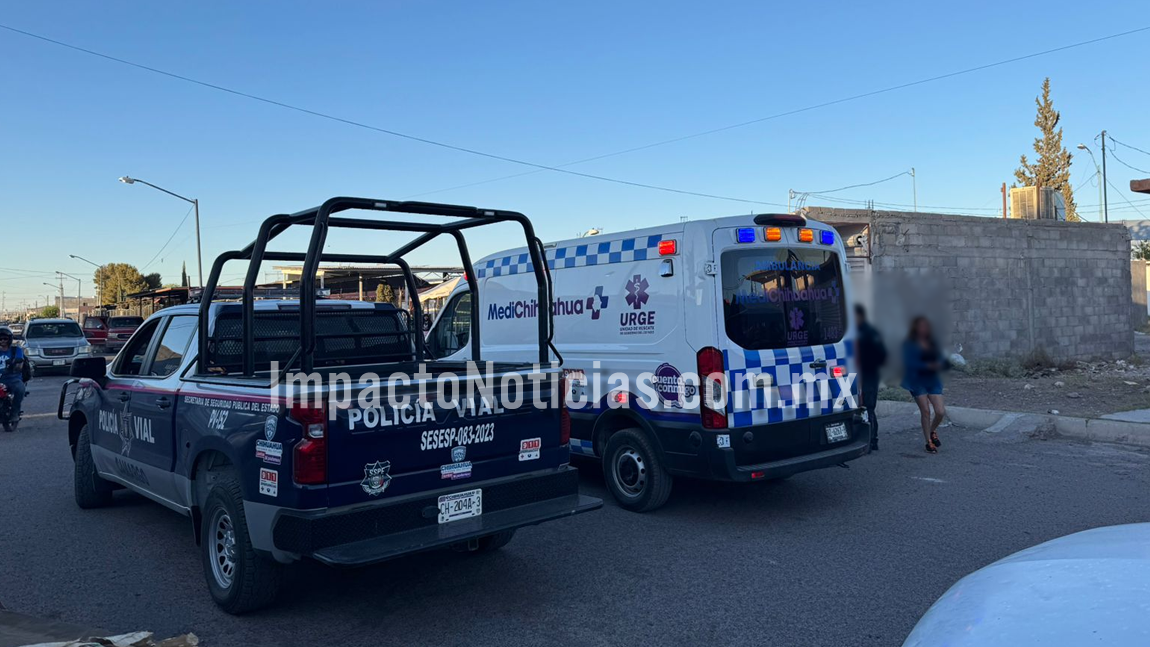Motocicleta se pasa el alto y es chocada por camioneta; viajaban cuatro ...