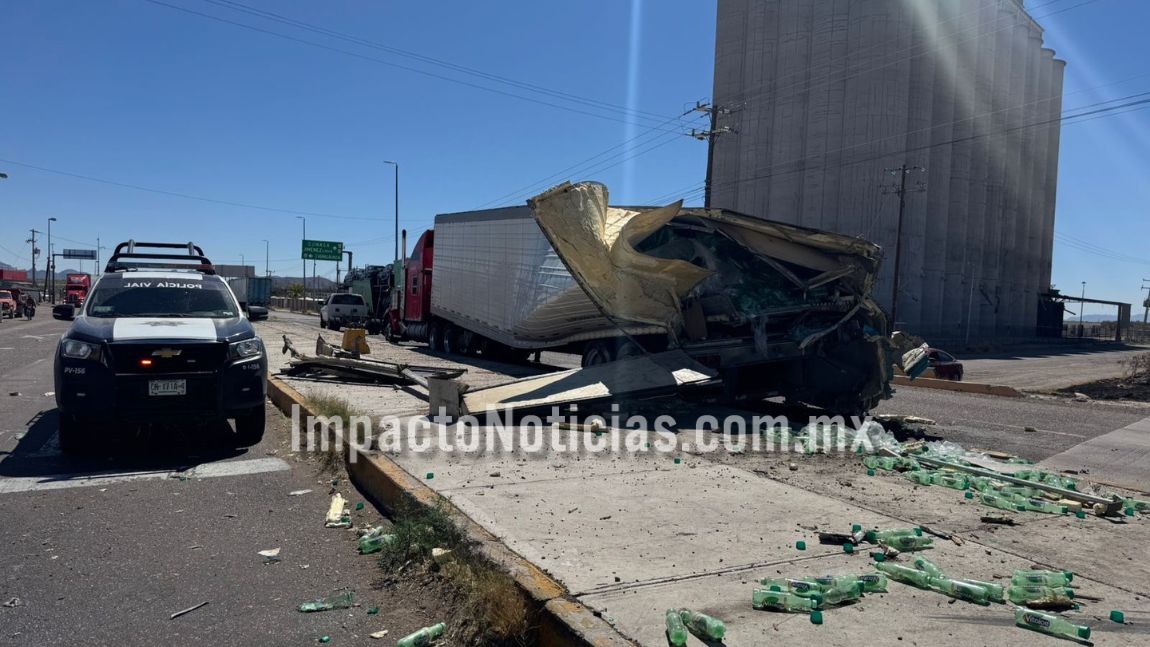 Intenta ganarle el paso al tren y es impactado en Los Silos ...